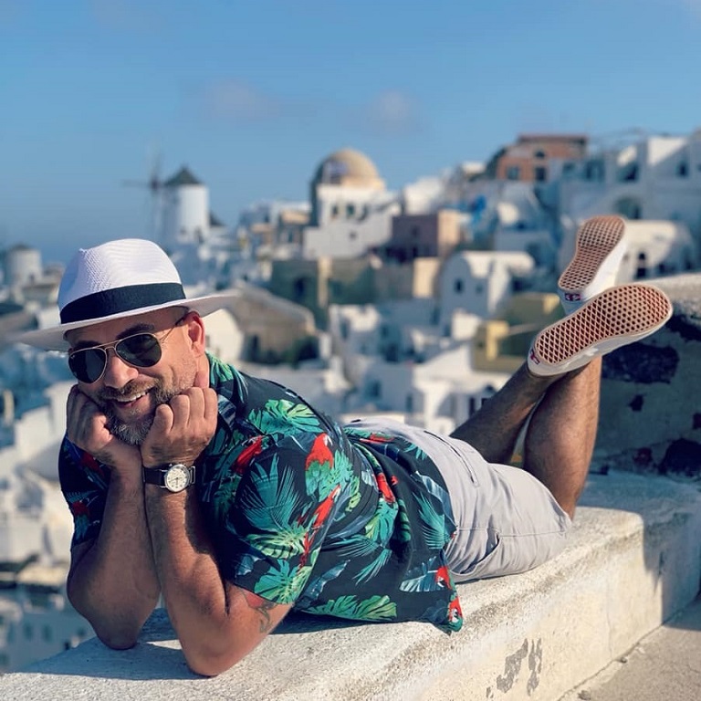 Arman in Santorini